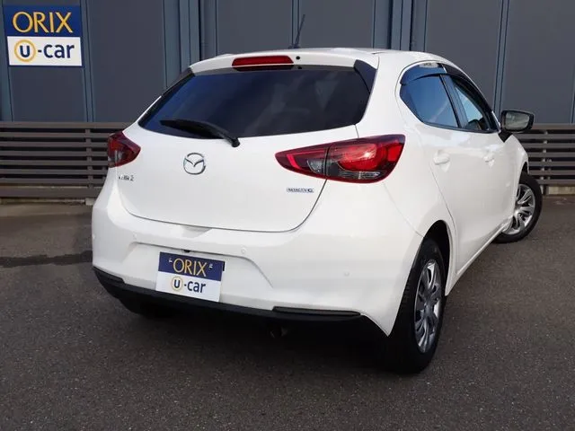 MAZDA2(マツダ)の車両写真