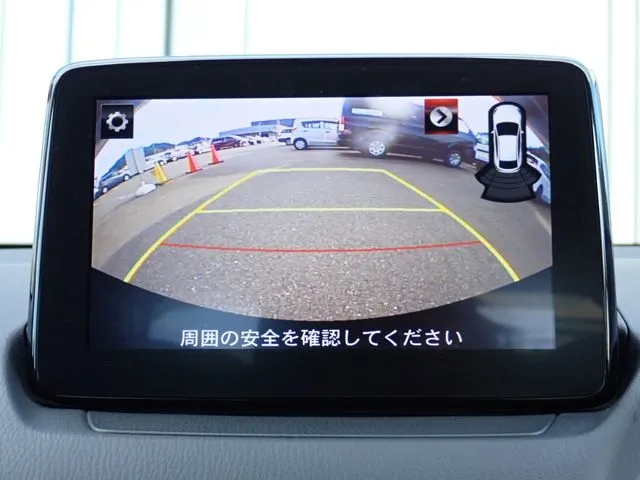 MAZDA2(マツダ)の車両写真