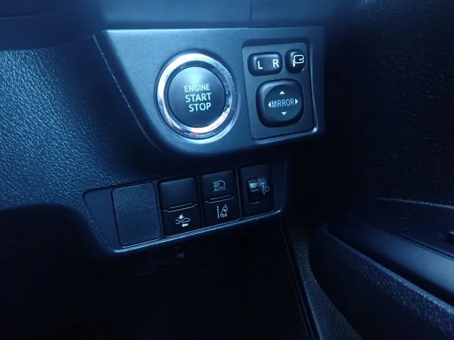 カローラアクシオ(トヨタ)の車両写真