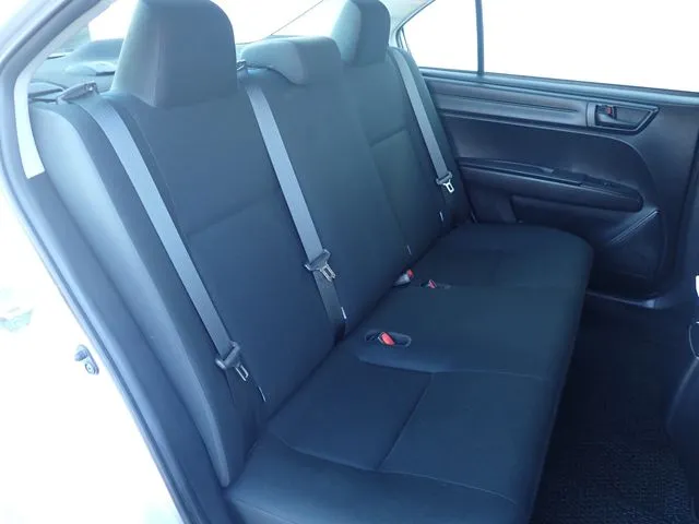 カローラアクシオ(トヨタ)の車両写真