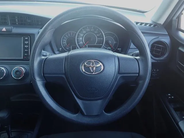 カローラアクシオ(トヨタ)の車両写真