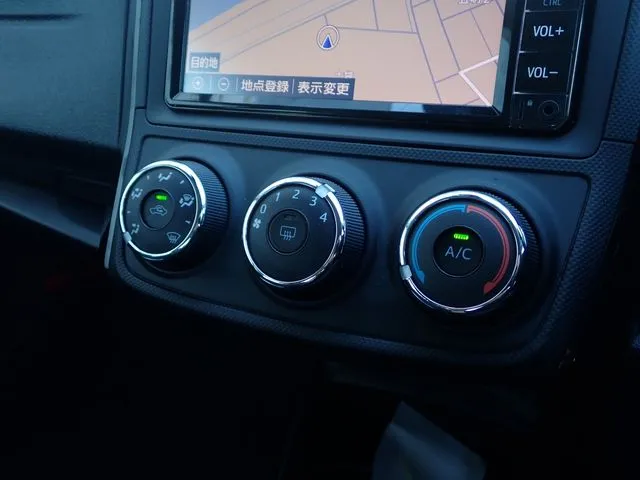 カローラアクシオ(トヨタ)の車両写真