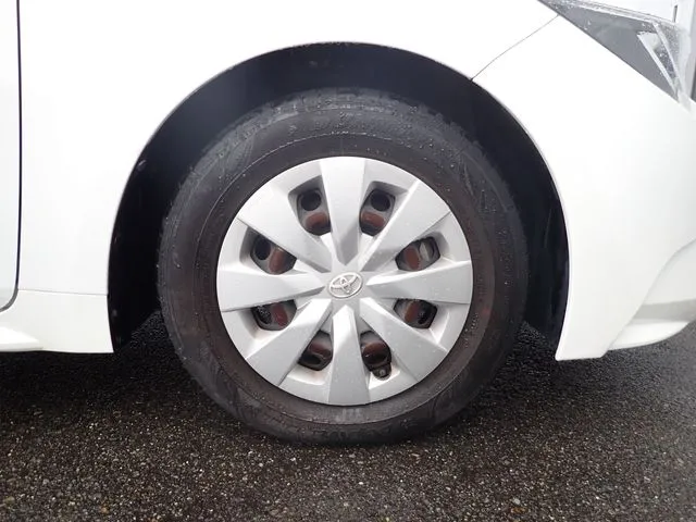 カローラ セダン(トヨタ)の車両写真