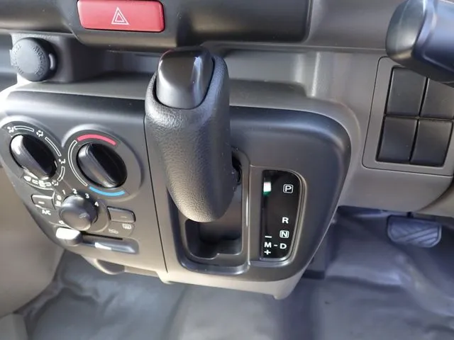 ミニキャブバン 4WD(ミツビシ)の車両写真