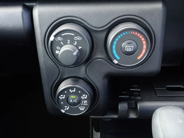 プロボックスバン 2WD(トヨタ)の車両写真