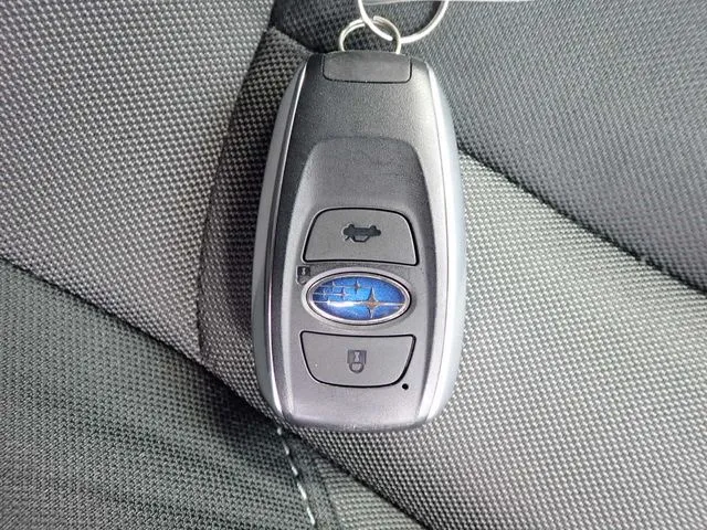 レヴォーグ（スバル）の車両写真