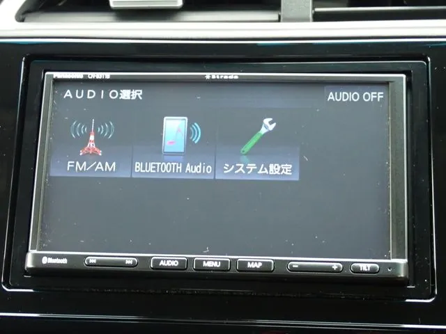 シャトル　ハイブリッド（ホンダ）の車両写真