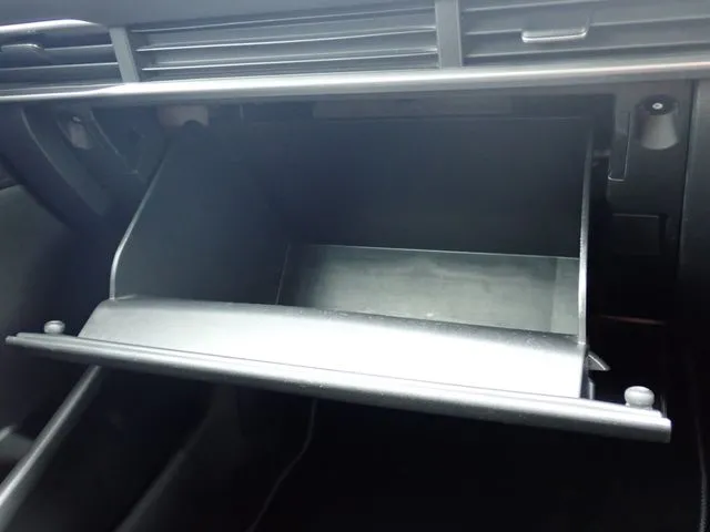 MAZDA3 セダン(マツダ)の車両写真