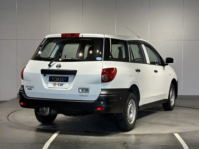 ニッサン　ＮＶ１５０　ＡＤ　４ＷＤ