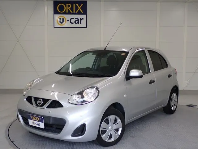 ニッサン　マーチ