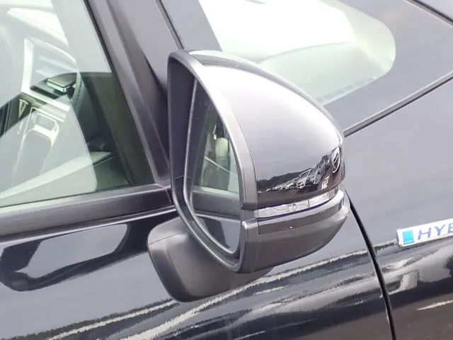 シャトル ハイブリッド(ホンダ)の車両写真