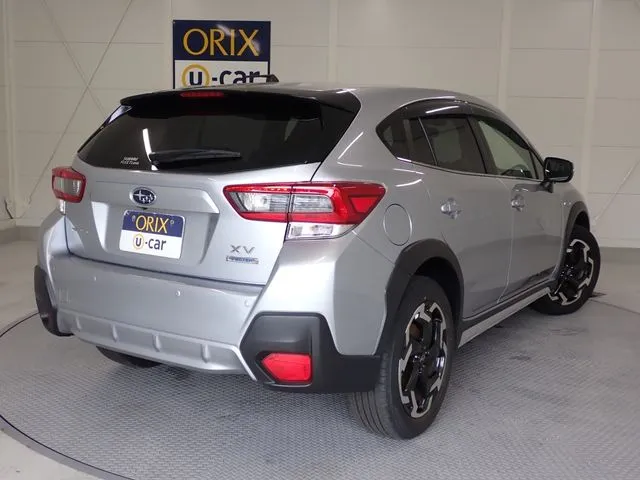 ＳＵＢＡＲＵ　ＸＶ　ハイブリッド（スバル）の車両写真