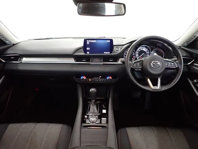 マツダ　ＭＡＺＤＡ６　セダン