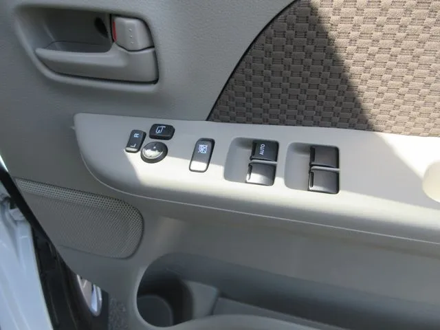 ニッサン　クリッパーバン　４ＷＤ