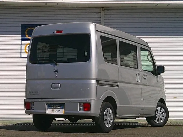 ニッサン　新）クリッパーバン