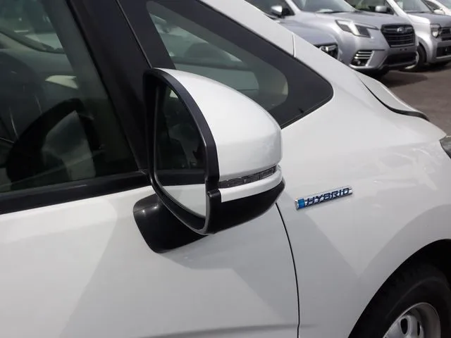 フィット ハイブリッド(ホンダ)の車両写真