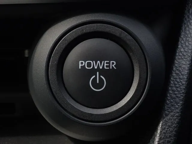 プリウス(トヨタ)の車両写真