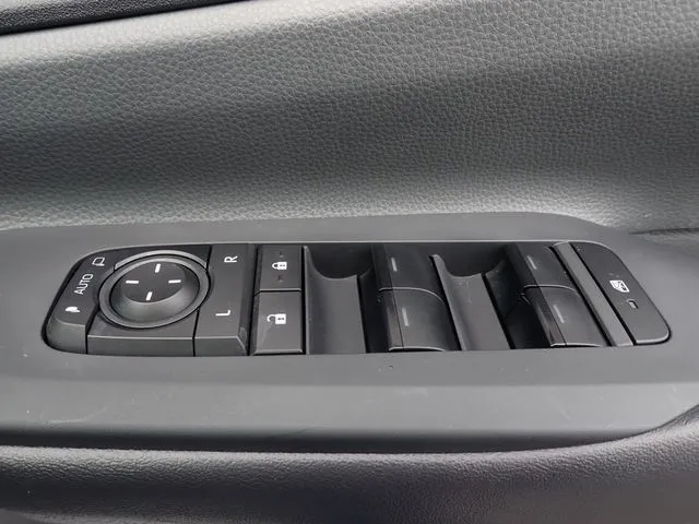 プリウス(トヨタ)の車両写真
