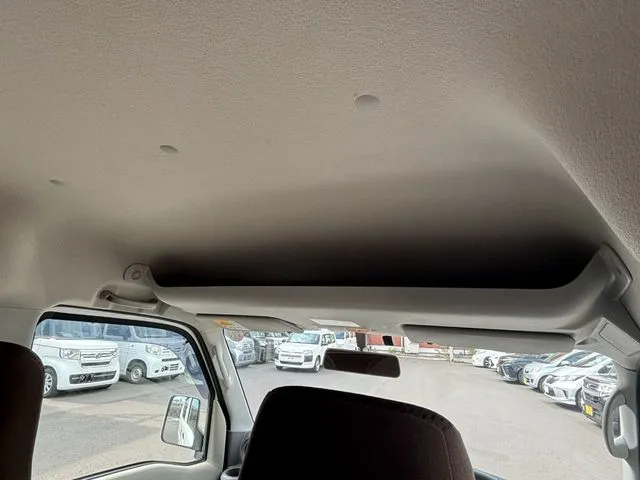 エブリイバン（スズキ）の車両写真