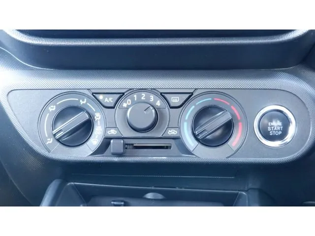 ロッキー(ダイハツ)の車両写真