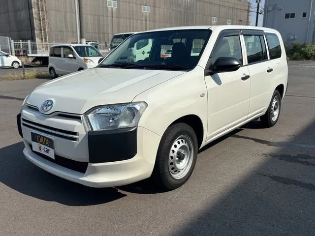 プロボックスバン 2WD(トヨタ)の車両写真