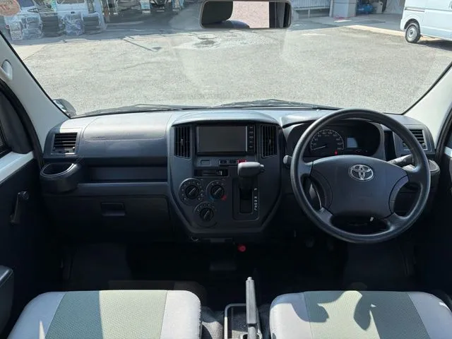 タウンエースバン 2WD(トヨタ)の車両写真
