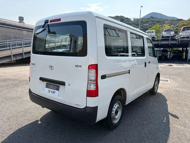 タウンエースバン 2WD(トヨタ)の車両写真