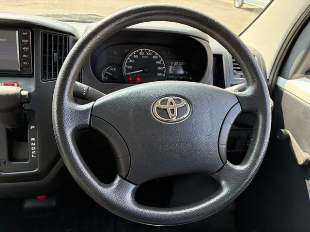 タウンエースバン 2WD(トヨタ)の車両写真