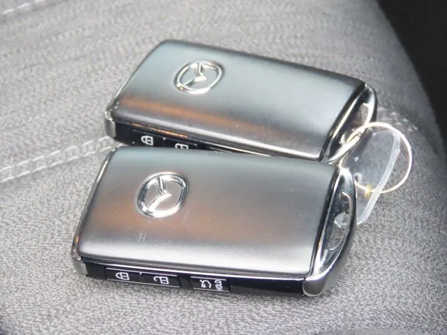 マツダ　ＭＡＺＤＡ６　セダン