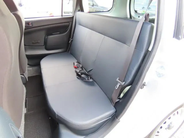 プロボックスバン ハイブリッド(トヨタ)の車両写真