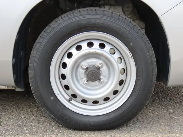 プロボックスバン ハイブリッド(トヨタ)の車両写真