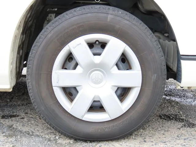 ハイエースバン 1.25t 2WD(トヨタ)の車両写真