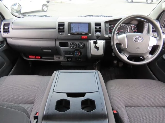 ハイエースバン 1.25t 2WD(トヨタ)の車両写真
