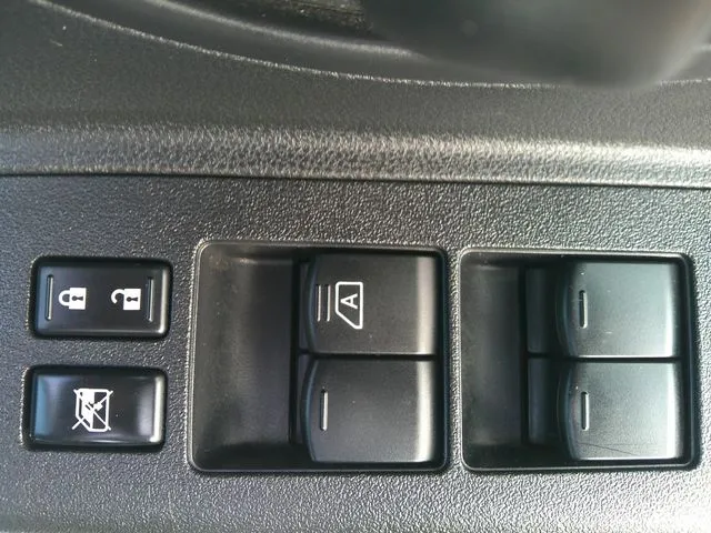 マーチ（ニッサン）の車両写真