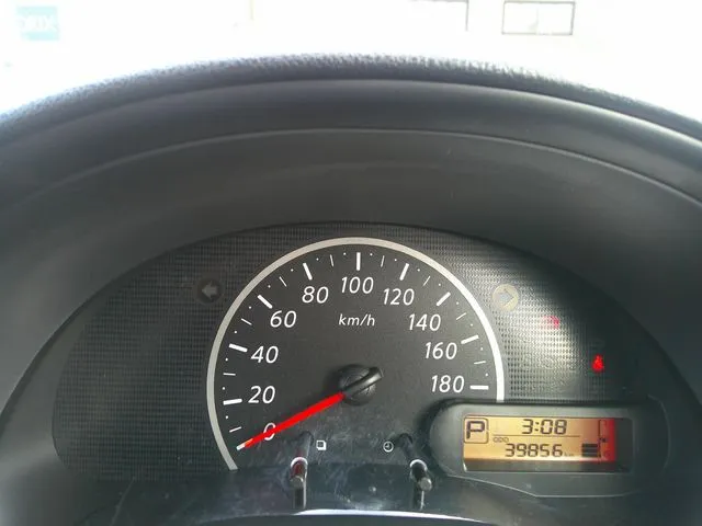 マーチ（ニッサン）の車両写真