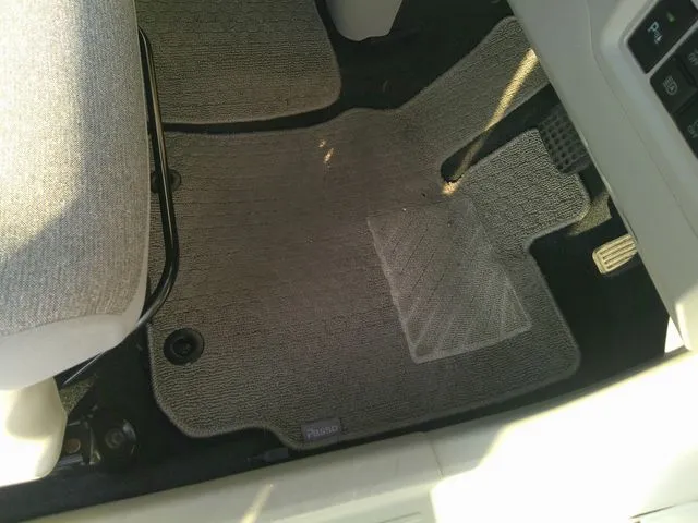パッソ（トヨタ）の車両写真