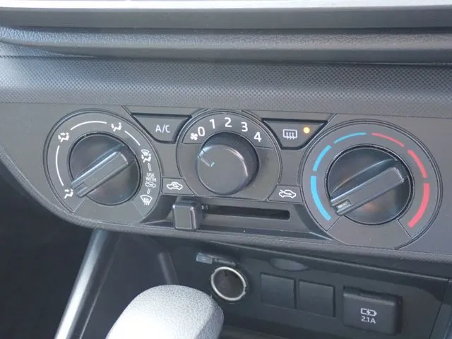 ロッキー(ダイハツ)の車両写真