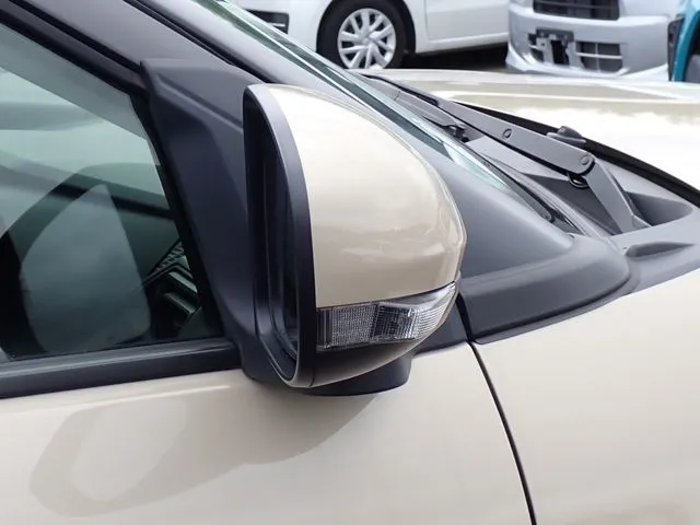 ロッキー（ダイハツ）の車両写真
