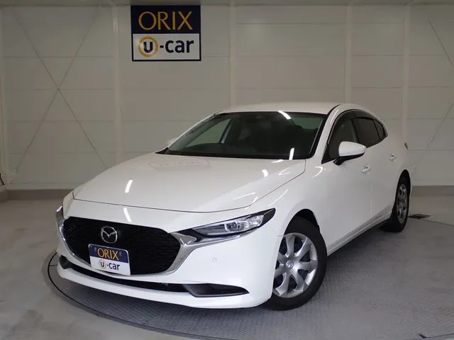 MAZDA3 セダン(マツダ)の車両写真
