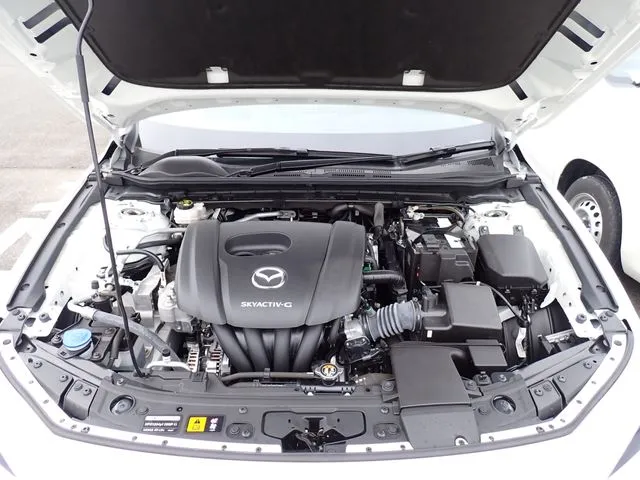 MAZDA3 セダン(マツダ)の車両写真
