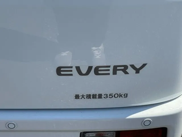 スズキ　エブリイバン