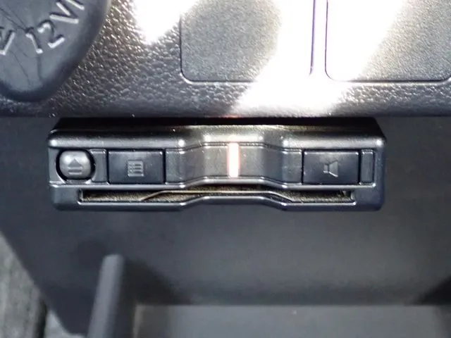 ミラ イース(ダイハツ)の車両写真