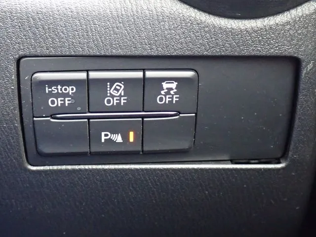 ＭＡＺＤＡ２（マツダ）の車両写真