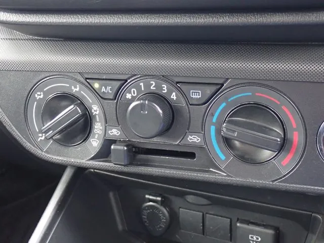 ロッキー(ダイハツ)の車両写真