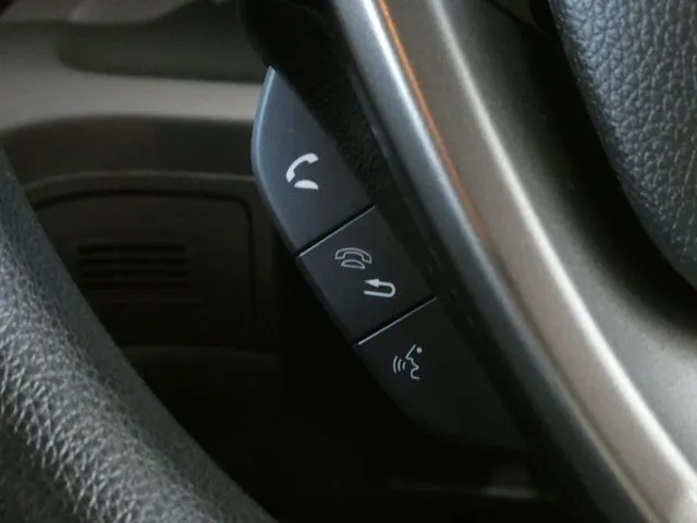 フリード ハイブリッド(ホンダ)の車両写真