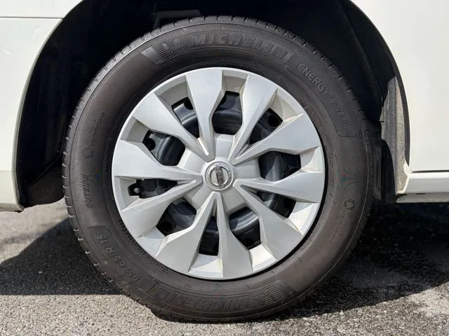 セレナ Sハイブリッド(ニッサン)の車両写真
