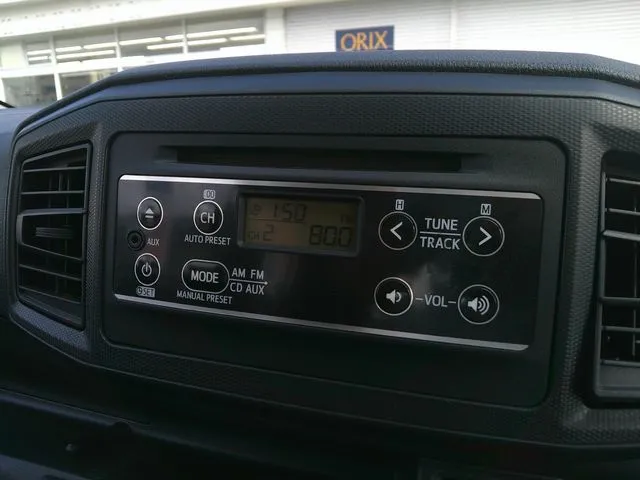 ミラ イース(ダイハツ)の車両写真