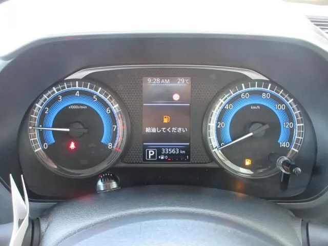 ルークス（ニッサン）の車両写真