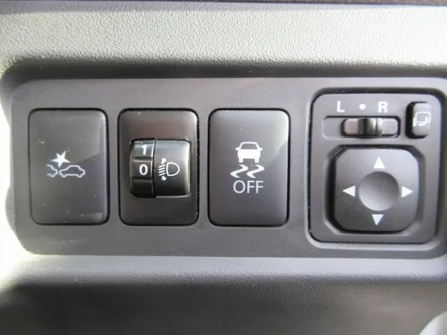 ミラージュHB(ミツビシ)の車両写真