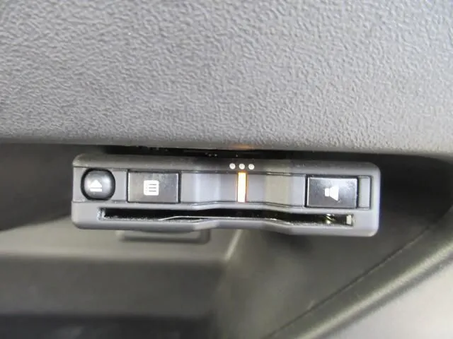 ミラージュHB(ミツビシ)の車両写真